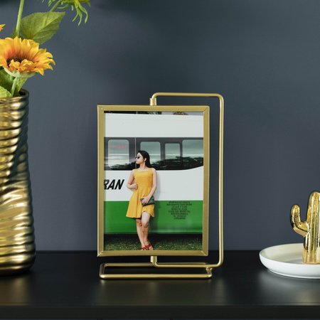 Fabulaxe Gold Metal Tabletop Photo Frame w/Glass Cover and Spinning Stand, 5 x 7 QI004497.GD.L